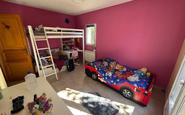 Maison à vendre    5 pièces • 166 m2 Vedène