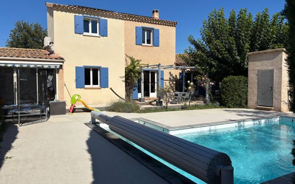 Maison à vendre    5 pièces • 166 m2 Vedène