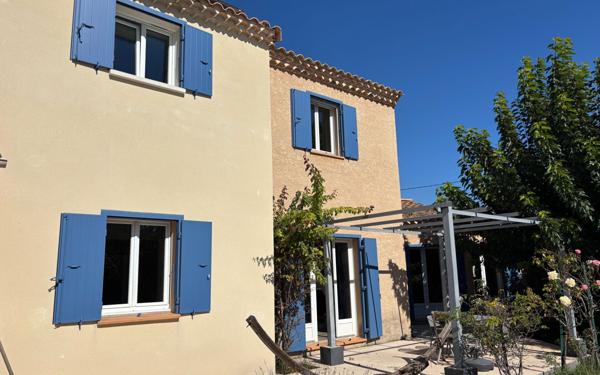 Maison à vendre    5 pièces • 166 m2 Vedène