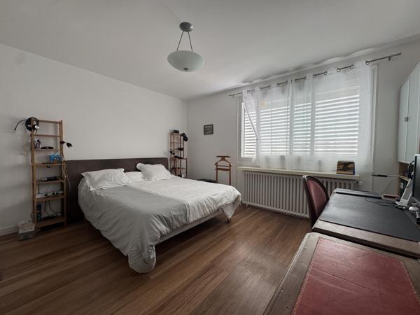 Maison
         4 pièces
        - 120 m² 399 000 € *