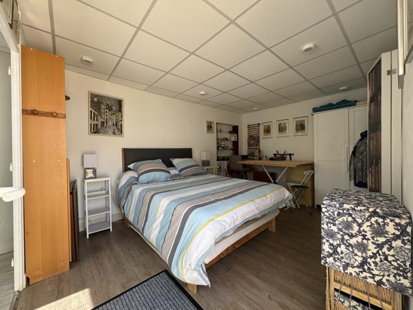 Maison
         4 pièces
        - 120 m² 399 000 € *