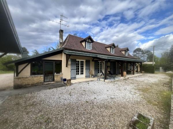 Maison à vendre |  Cours-de-Pile |  6 pièces | 189 m²