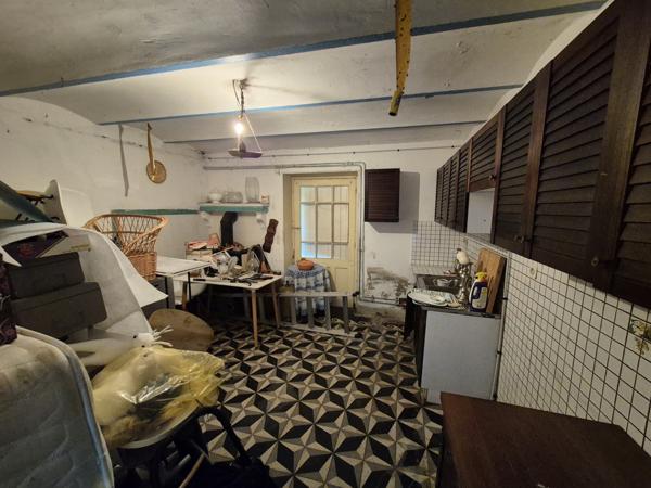 Maison 132 m2 terrain 1985 m2 piscine Saint-Martin-de-Valgalgues (30520)