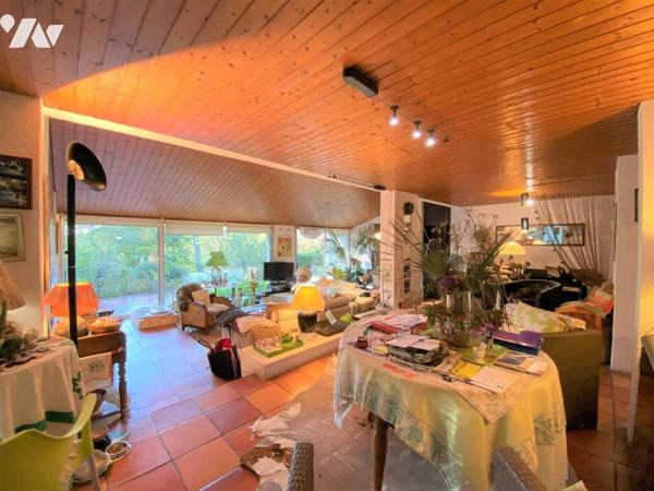 Propriété 156m² sur 6370 m² de terrain