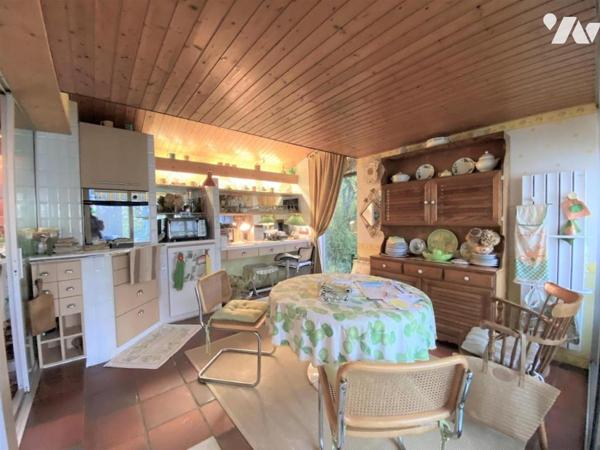 Propriété 156m² sur 6370 m² de terrain