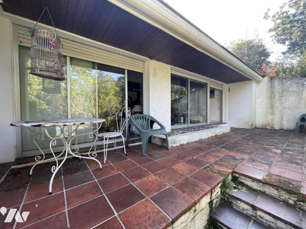 Propriété 156m² sur 6370 m² de terrain