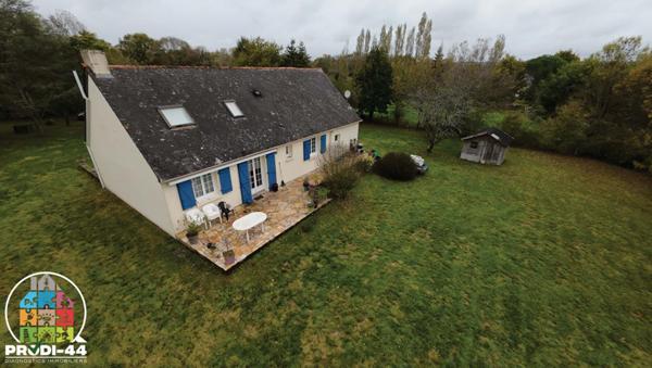 Maison en campagne - Saint Etienne de Montluc