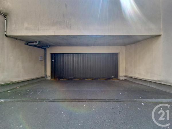 Parking à vendre  26 m2 COMBS LA VILLE - 77