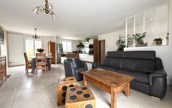 Maison à vendre    4 pièces •  Saint-Germain-lès-Corbeil