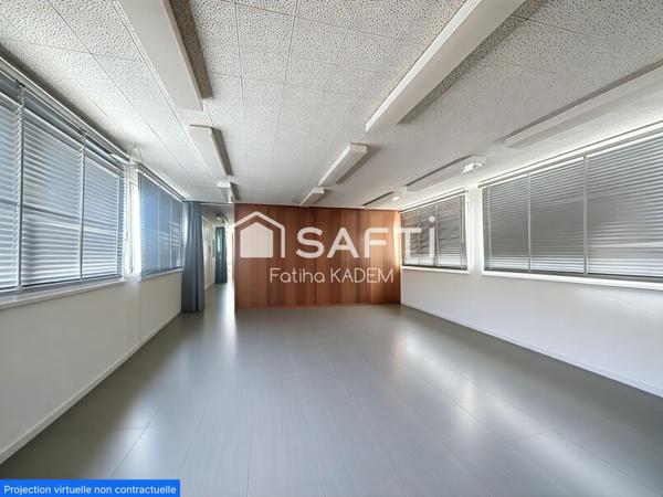 Maison de plain-pied atypique dans son écrin de verdure