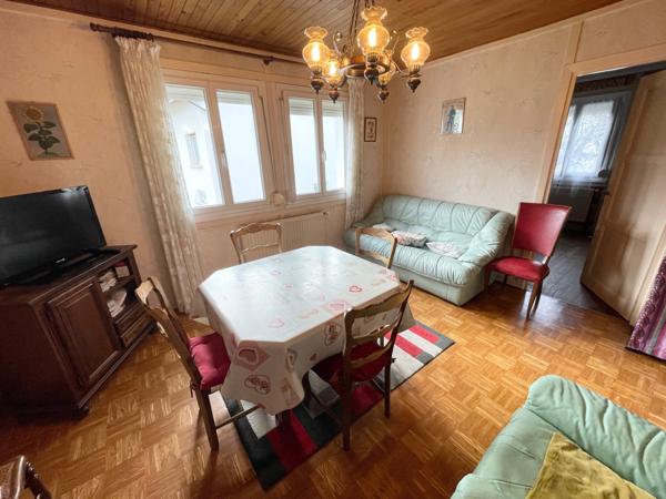 Maison
                                                                                                                                                                                                                                                                                                                        4 pièce(s)                                                                                                                                                                                                          3 chambre(s)                                                                                                                                                                                                          71  m²