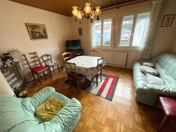 Maison
                                                                                                                                                                                                                                                                                                                        4 pièce(s)                                                                                                                                                                                                          3 chambre(s)                                                                                                                                                                                                          71  m²