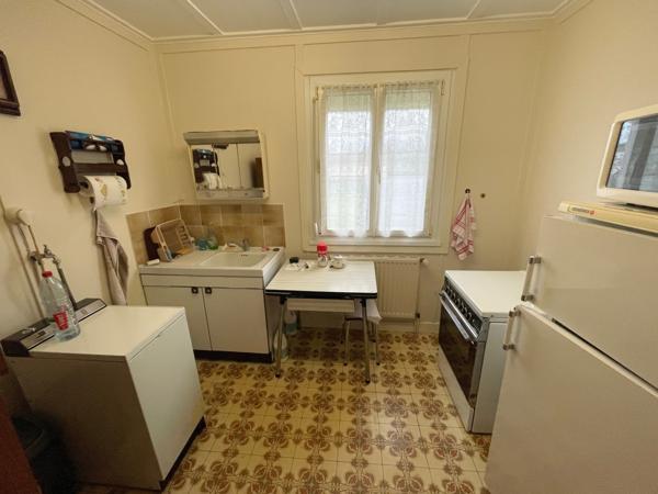 Maison
                                                                                                                                                                                                                                                                                                                        4 pièce(s)                                                                                                                                                                                                          3 chambre(s)                                                                                                                                                                                                          71  m²