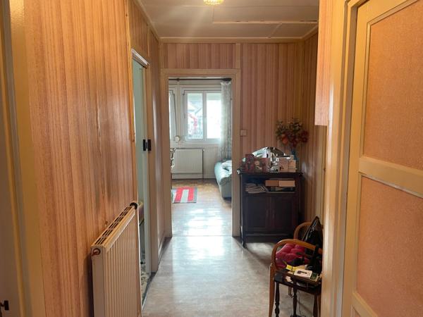 Maison
                                                                                                                                                                                                                                                                                                                        4 pièce(s)                                                                                                                                                                                                          3 chambre(s)                                                                                                                                                                                                          71  m²