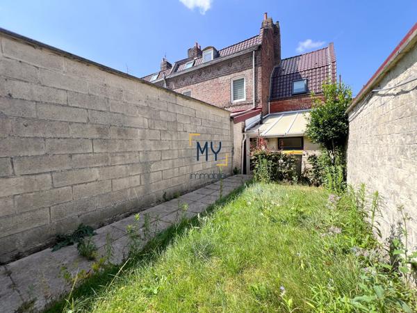 TYPE 1930 - À RÉNOVER AVEC JARDIN