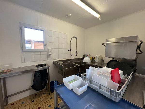 A vendre fonds de commerce Restaurant Guinguette Lacquy landes axe passant