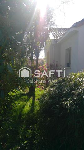 Maison d'habitation de 120 M2 à St Christophe du Bois dans un environnement calme et à l'abri des regards et à proximité des commerces