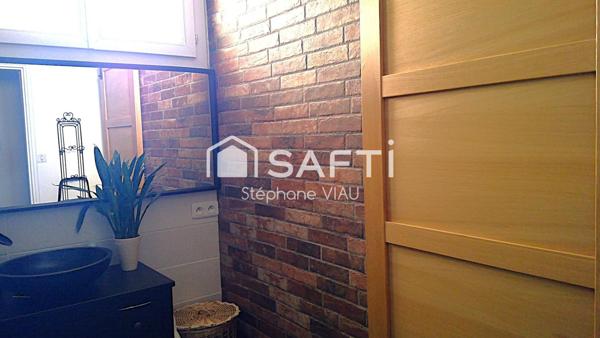 Maison d'habitation de 120 M2 à St Christophe du Bois dans un environnement calme et à l'abri des regards et à proximité des commerces