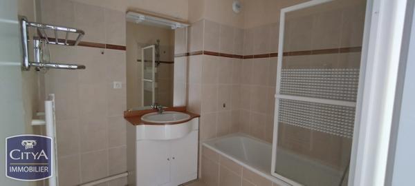 Appartement à vendre 4 pièces 74.78m² Dole (39100)