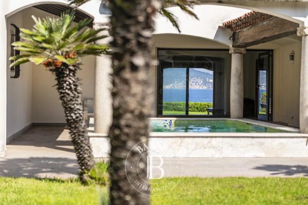Porticcio, Propriété 7 Chambres -  480 m² à vendre
