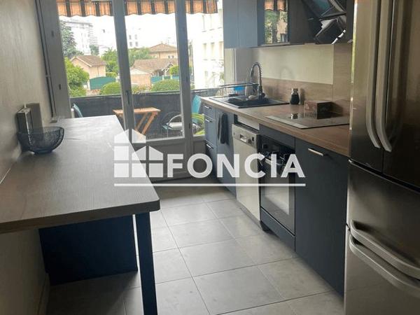 À vendre Appartement 4 pièces 72.67 m² - Bron 69500