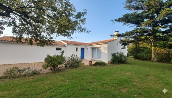 Maison Barbatre 5 pièce(s)