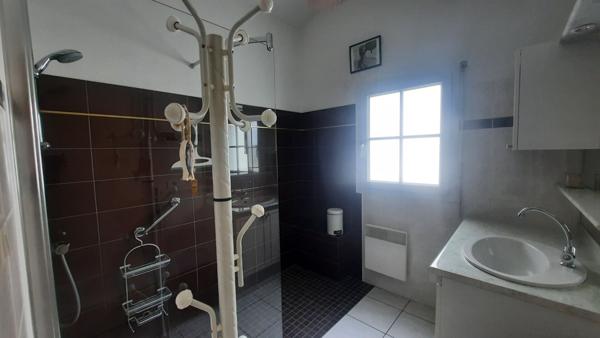 Maison Barbatre 5 pièce(s)