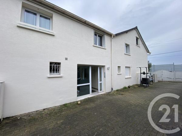 Immeuble à vendre  220 m2 VILLIERS SUR MARNE - 94