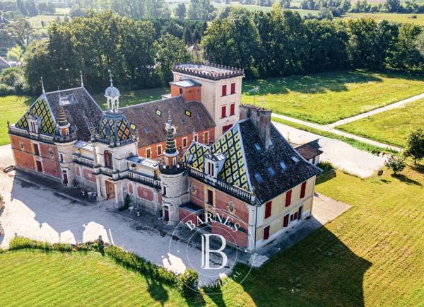 Beaune, Château   à vendre