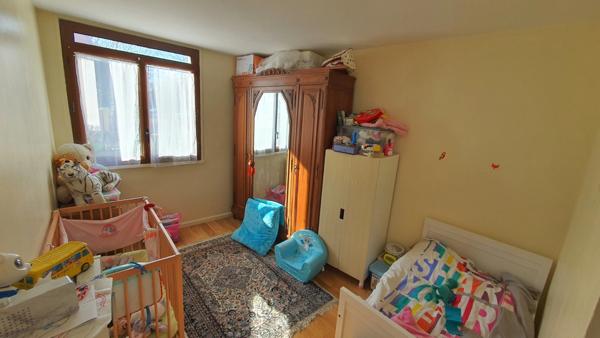 Dpt Val de Marne (94), à vendre ABLON SUR SEINE appartement T4 de 73 m²