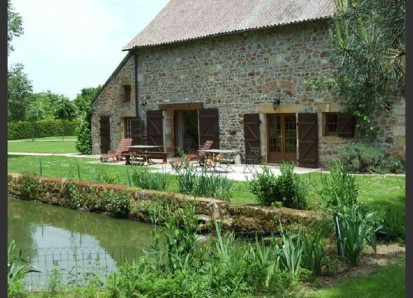 Maison à vendre    24 pièces •  Moulins