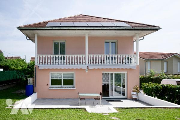 Maison individuelle 146,86m2 terrasse ensoleillée et équipements écologiques et économes en énergie.