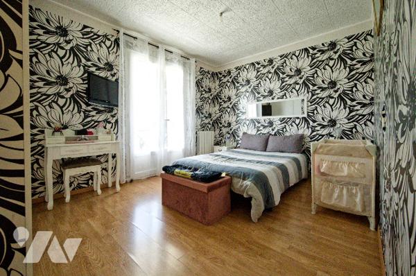 Maison individuelle 146,86m2 terrasse ensoleillée et équipements écologiques et économes en énergie.