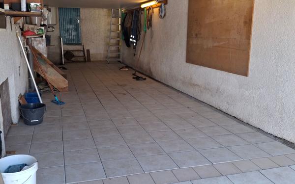 Maison à louer    6 pièces •  Caissargues