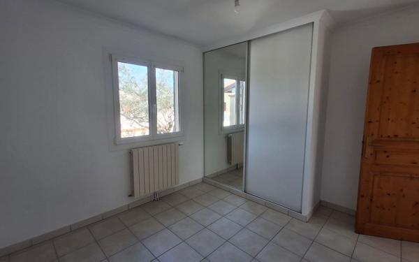 Maison à louer    6 pièces •  Caissargues