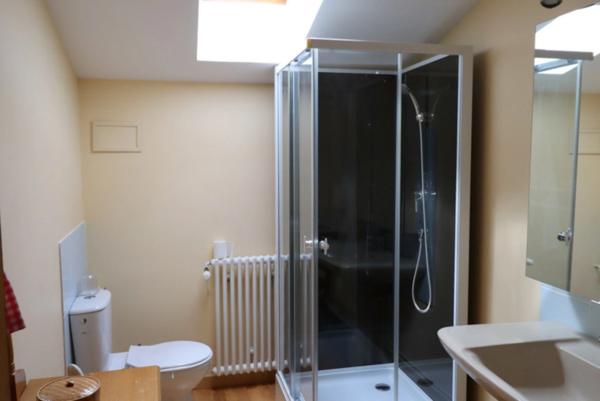 Proche PONT DE VAUX belle ferme de 200 m² avec 5 chambres sur 1000 m² de terrain