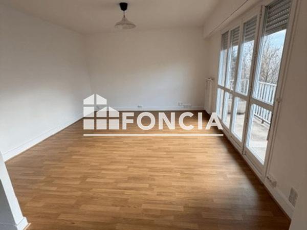 Location Appartement 4 pièces 73.2 m² - 123 RUE DE CHEVILLY L'hay Les Roses 94240