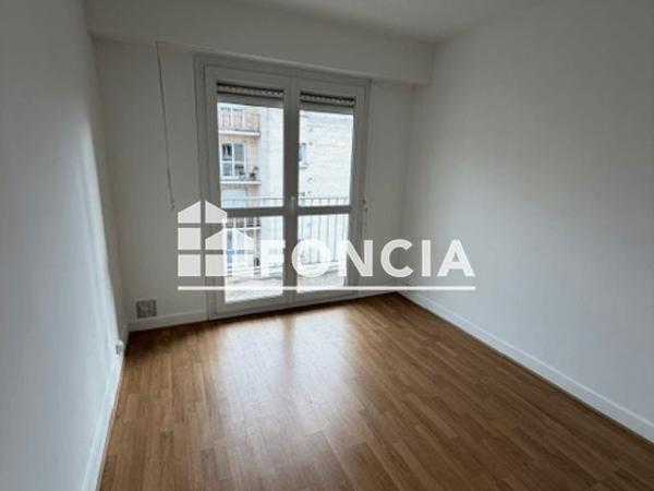 Location Appartement 4 pièces 73.2 m² - 123 RUE DE CHEVILLY L'hay Les Roses 94240