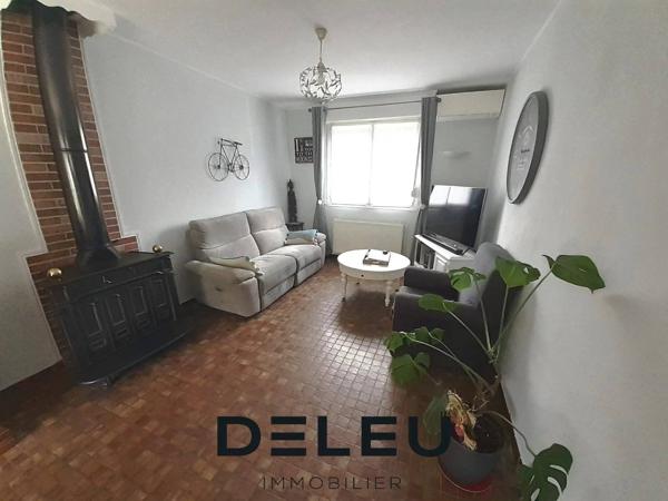 Vente immobilière : Maison à Halluin  4 pièces 95 m² 260 000 €- Deleu Immobilier Roncq.