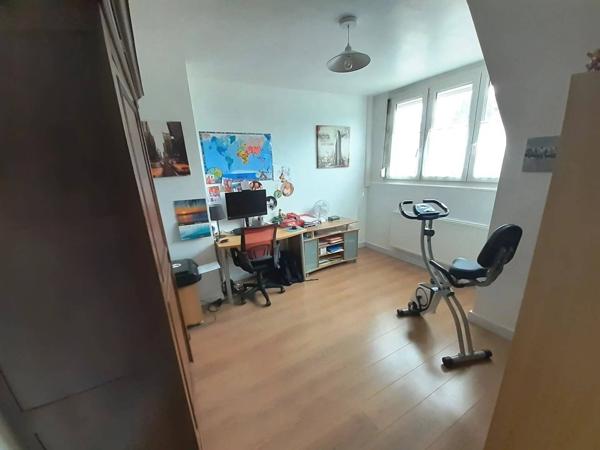 Vente immobilière : Maison à Halluin  4 pièces 95 m² 260 000 €- Deleu Immobilier Roncq.