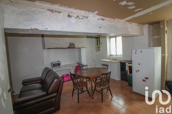 House for sale 4 rooms 81 m² Champcevrais