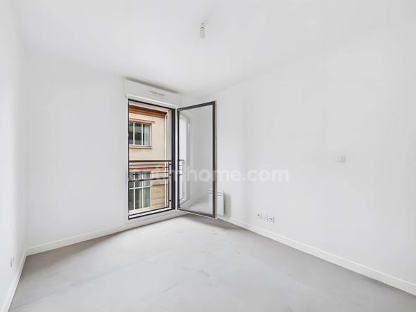 Appartement à vendre 2 pièces SURESNES (92)
