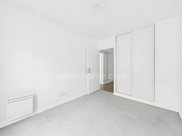 Appartement à vendre 2 pièces SURESNES (92)