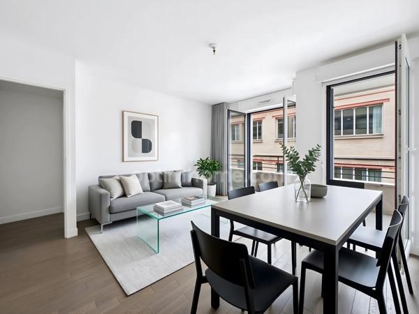 Appartement à vendre 2 pièces SURESNES (92)