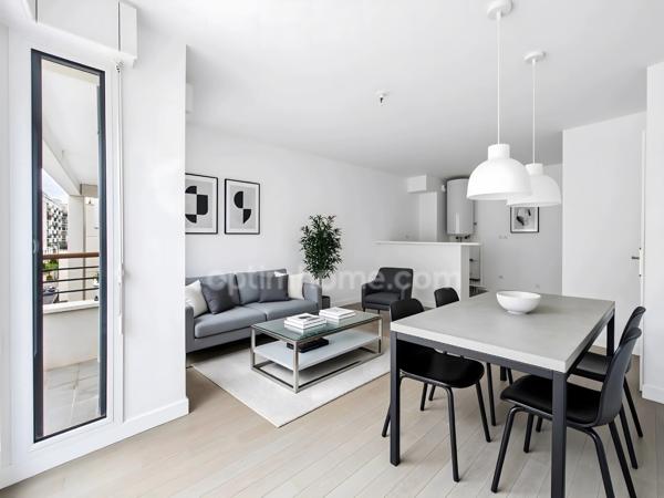 Appartement à vendre 2 pièces SURESNES (92)