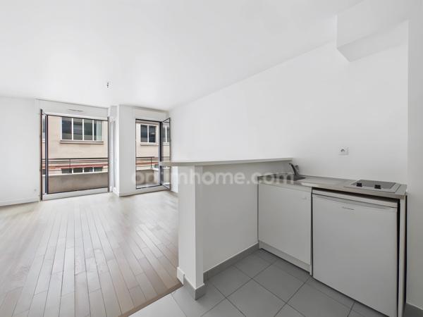Appartement à vendre 2 pièces SURESNES (92)