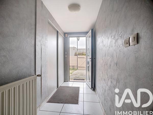 Maison à vendre 6 pièces 106 m² Tournon-sur-Rhône