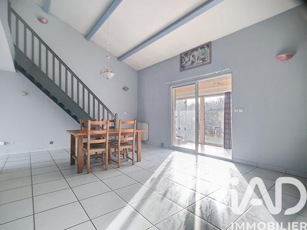 Maison à vendre 6 pièces 106 m² Tournon-sur-Rhône