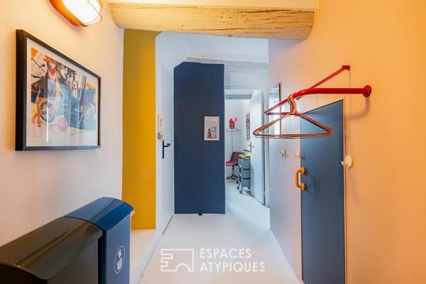 Duplex lumineux sur les toits du centre historique