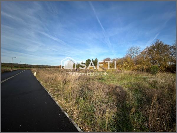 Terrain à bâtir dans un cadre verdoyant